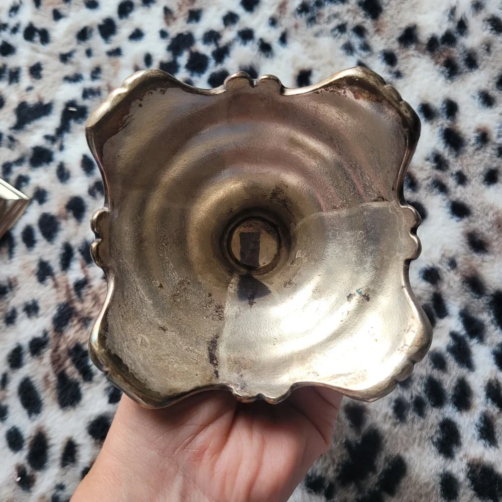 Vintage‎ Silver Plated Ornate Candlestick Holder Victorian Scalloped Taper Base
